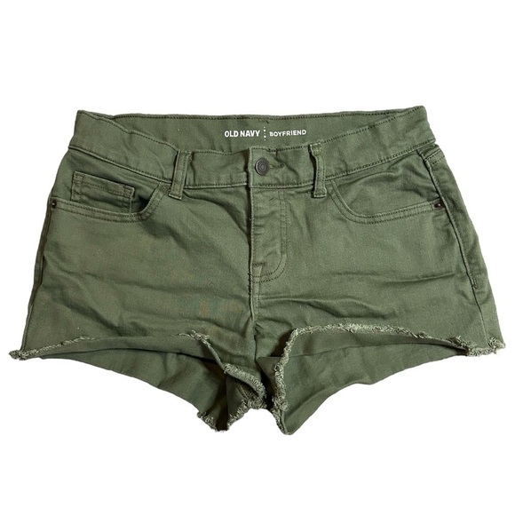 Old Navy Olive/Army Green Boyfriend Shorts Size 4 - Picture 1 of 5